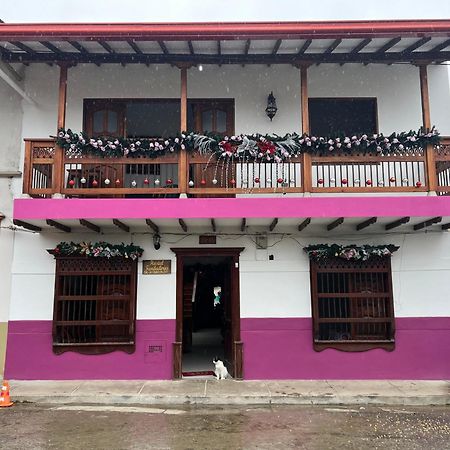 Hostal Famihotel Fundadores Jardín Esterno foto