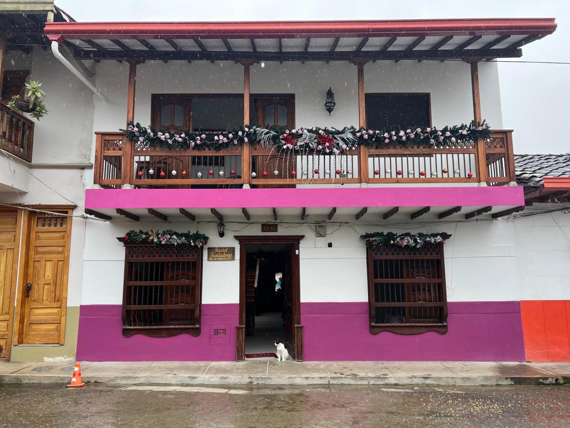 Hostal Famihotel Fundadores Jardín Esterno foto