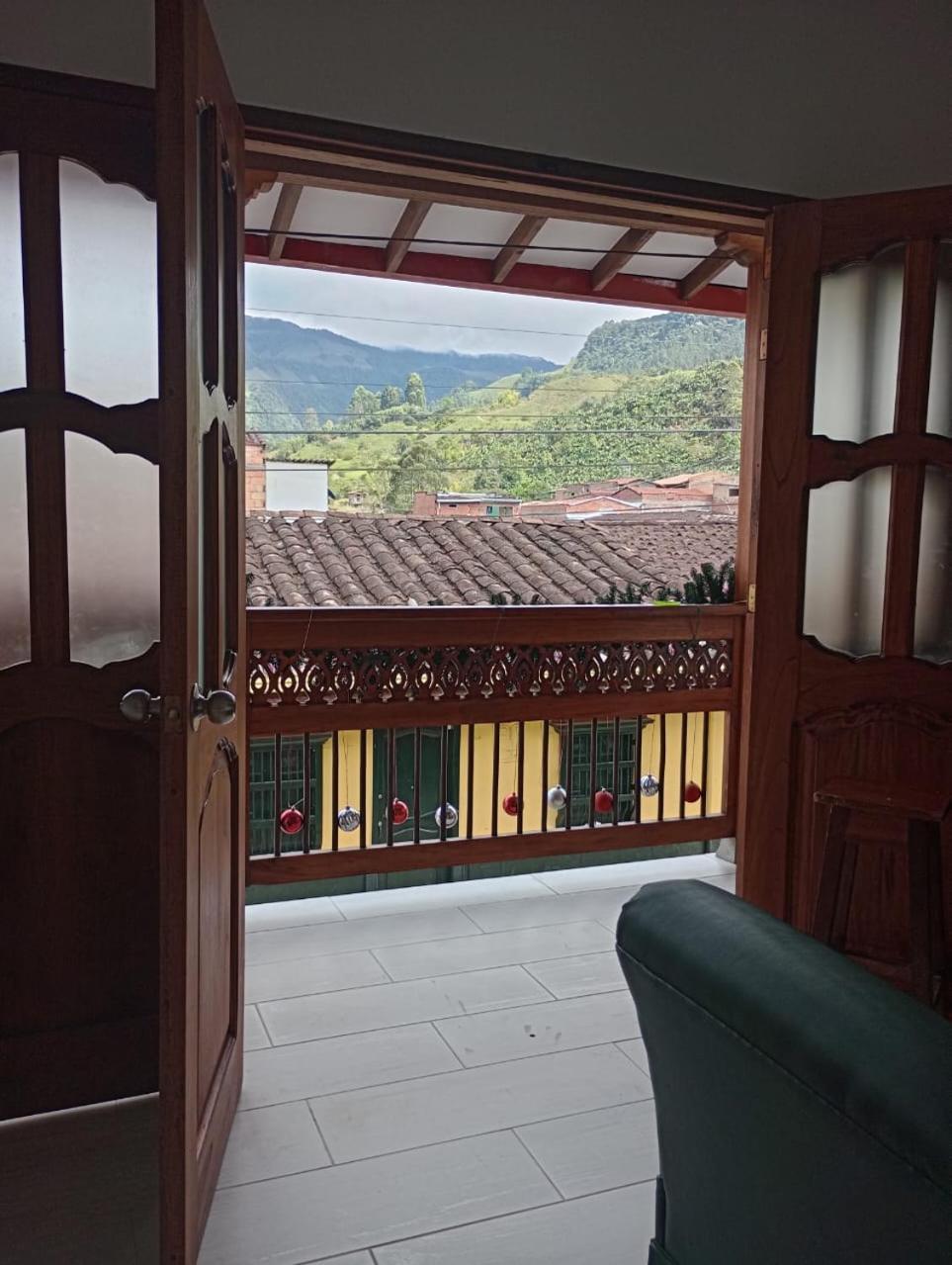Hostal Famihotel Fundadores Jardín Esterno foto
